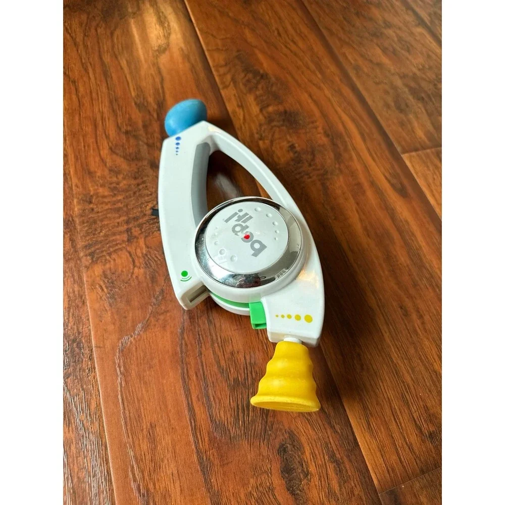 Hasbro Bop It Electronic Handheld Reflex Game Tested & Working